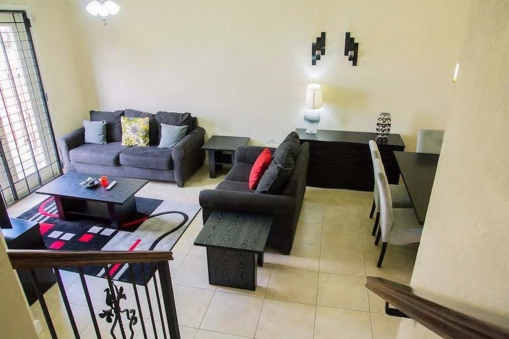 New Kingston Guest Apt At Sonoma Estate Luaran gambar